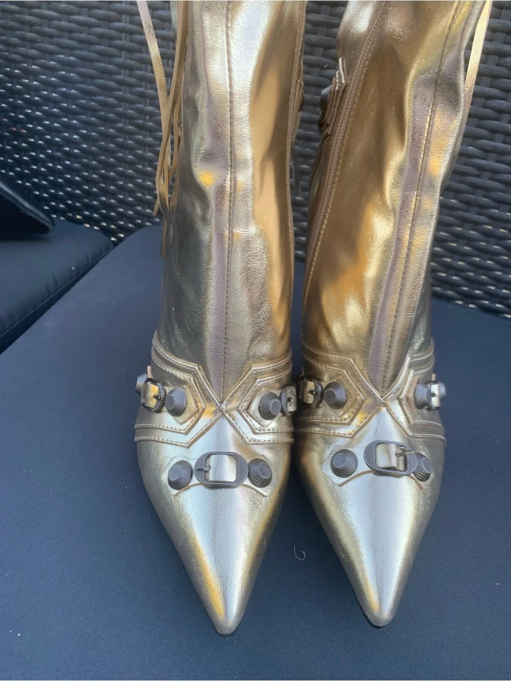 NWOT Metallic Gold High-Heel stiletto Knee Boots